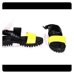 Liliana sandals